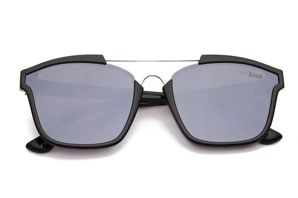 THE SHARP  Óculos de Sol da moda com lentes parcialmente vazadas