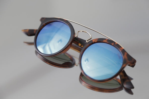 Óculos De Sol - THE JACKS REVO | Óculos De Sol Espelhado Retrô Dapper Semi-Aviador Horned Rimmed Barra Superior