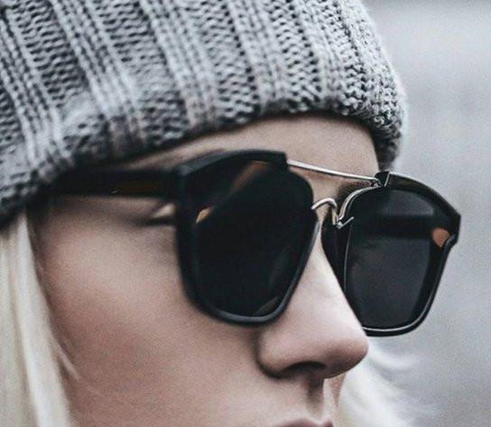 Óculos De Sol - THE SHARP | Óculos De Sol Da Moda Com Lentes Parcialmente Vazadas